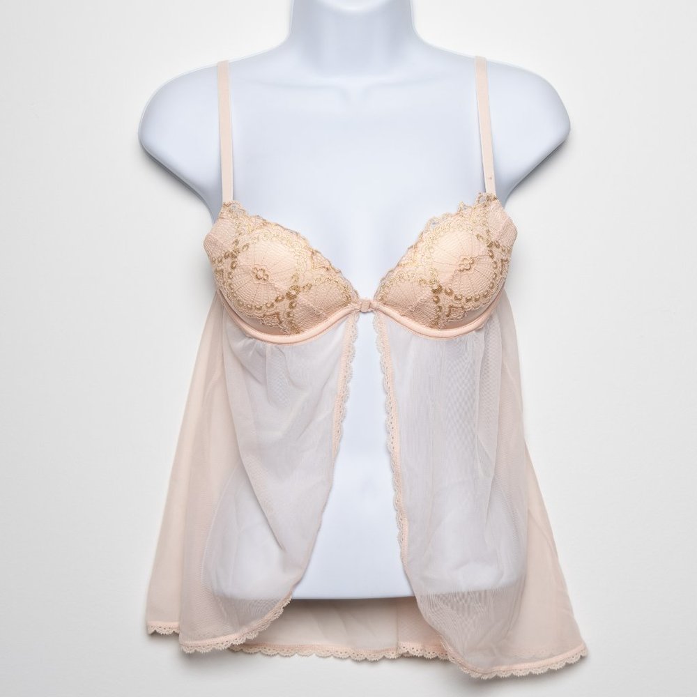 Lingerie from La Senza in XS (Coral pink with gold design)
